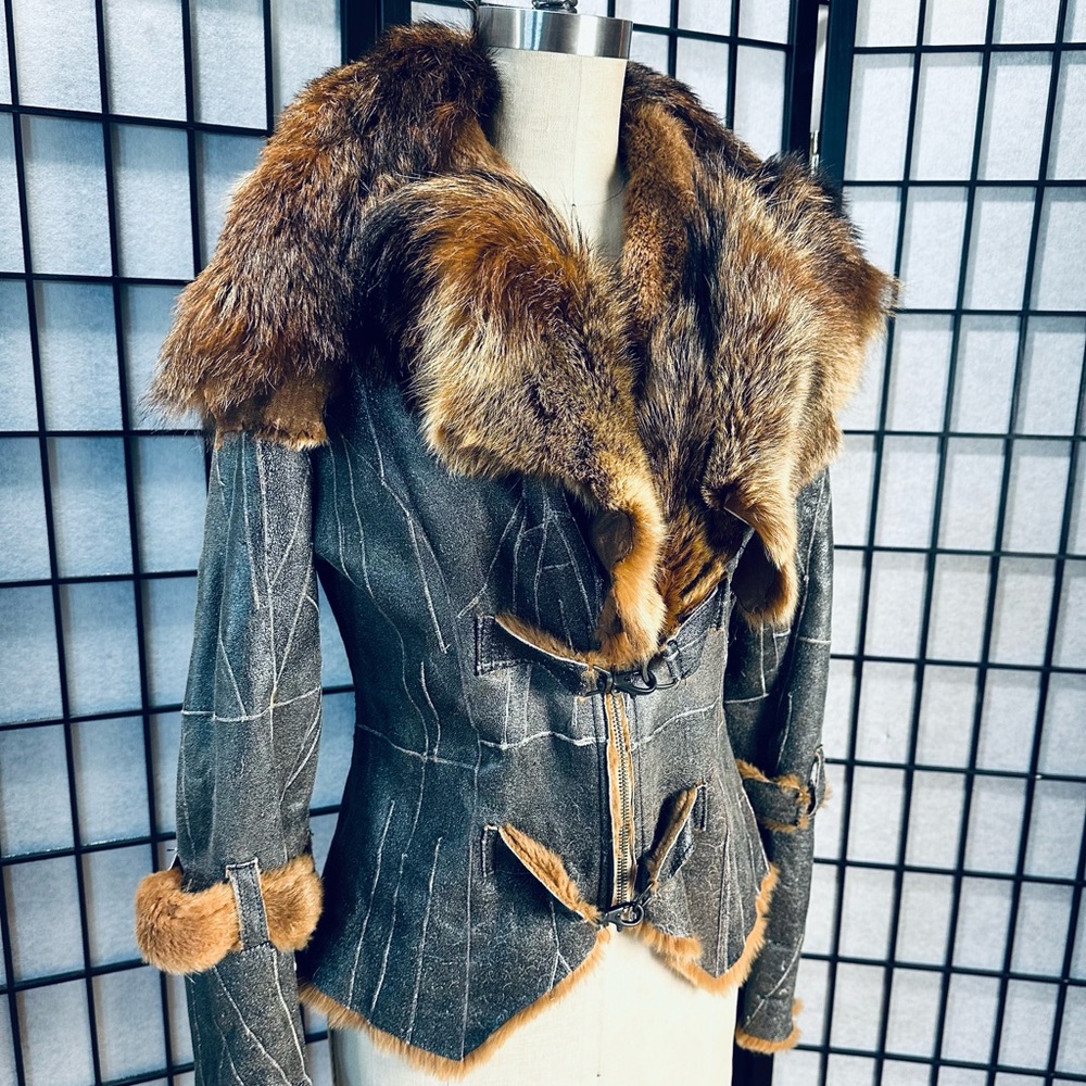 DERO by Rocco D’Amelio Vintage Shearling Leather Jacket with Fox Fur Collar Trim